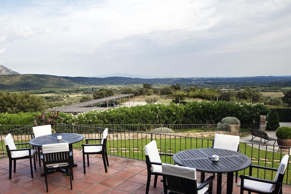 Hotel Can Xiquet Cantallops ภายนอก รูปภาพ